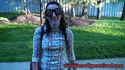 girls gone hypno|Hypno